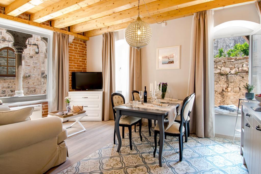 Heritage Suites Zanini Hvar Town Eksteriør bilde