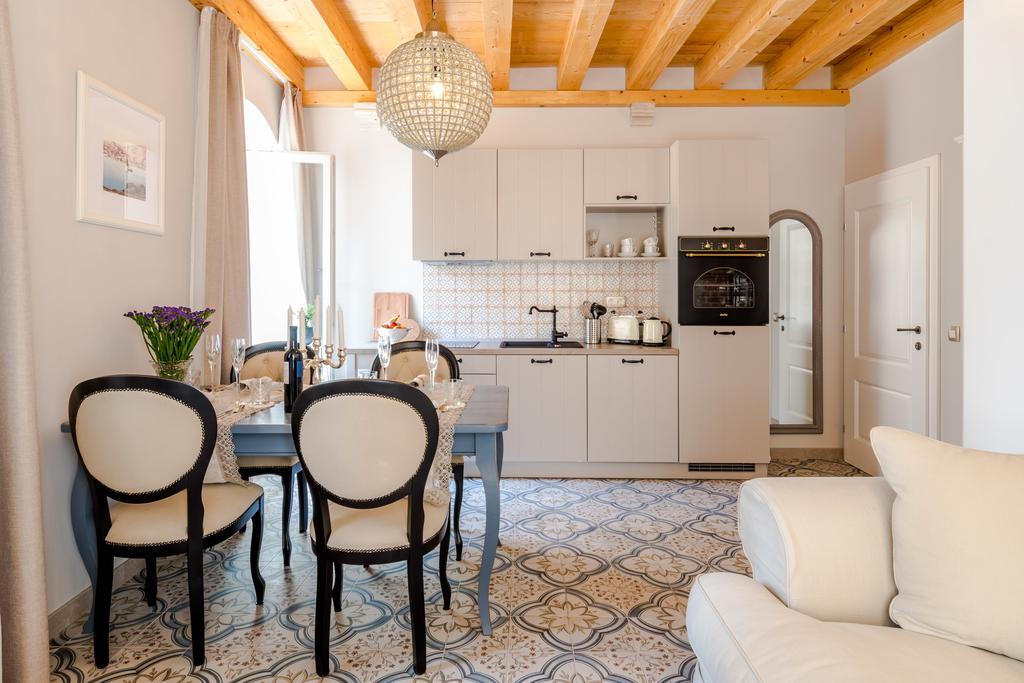 Heritage Suites Zanini Hvar Town Eksteriør bilde