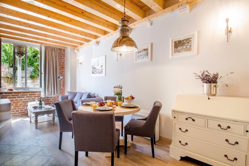Heritage Suites Zanini Hvar Town Eksteriør bilde